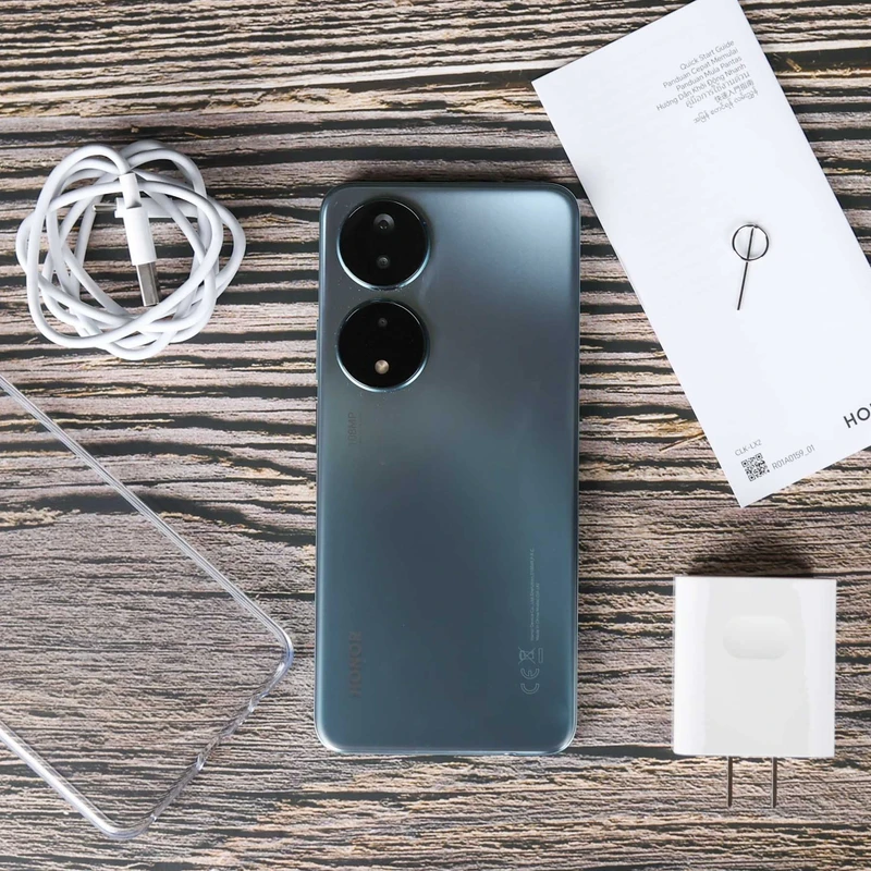 گوشی موبایل آنر مدل x7b 4g با ظرفیت حافظه ی 256 گیگ و ظرفیت رم 6 گیگابایت